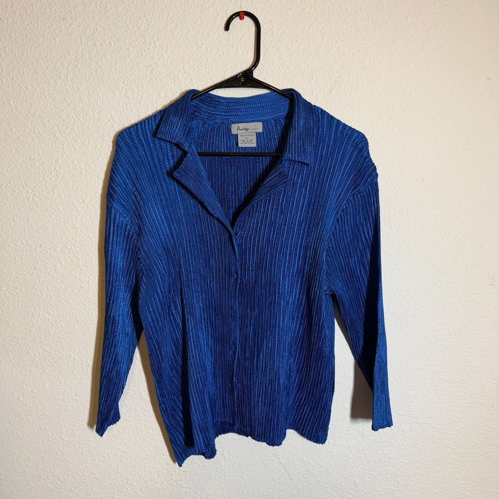 Analogy Blouse Top Womens Petite Large Blue Plisse Pleated Button‎ Front Casual